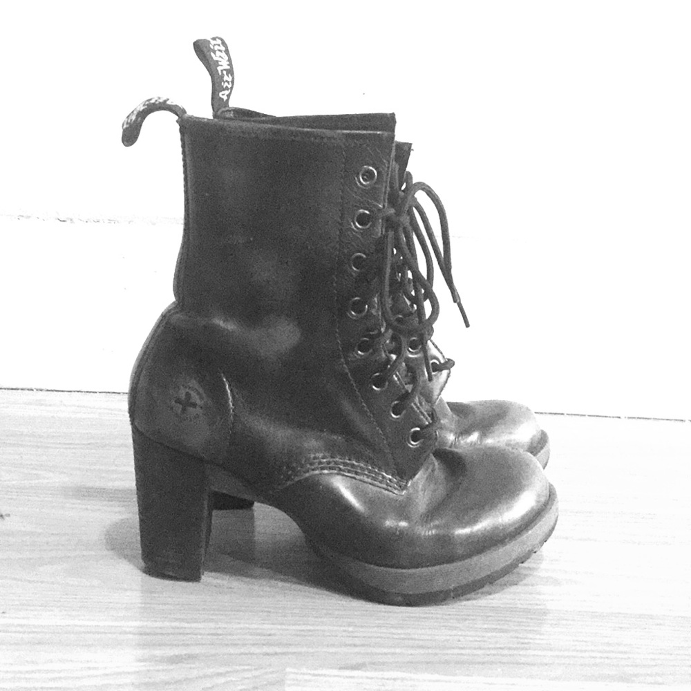 Dr. Marten Darcie Diva Soft Leather Laceup Boot